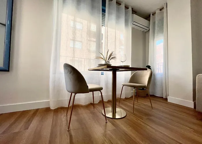 House In Garden 2 דירה קורדובה